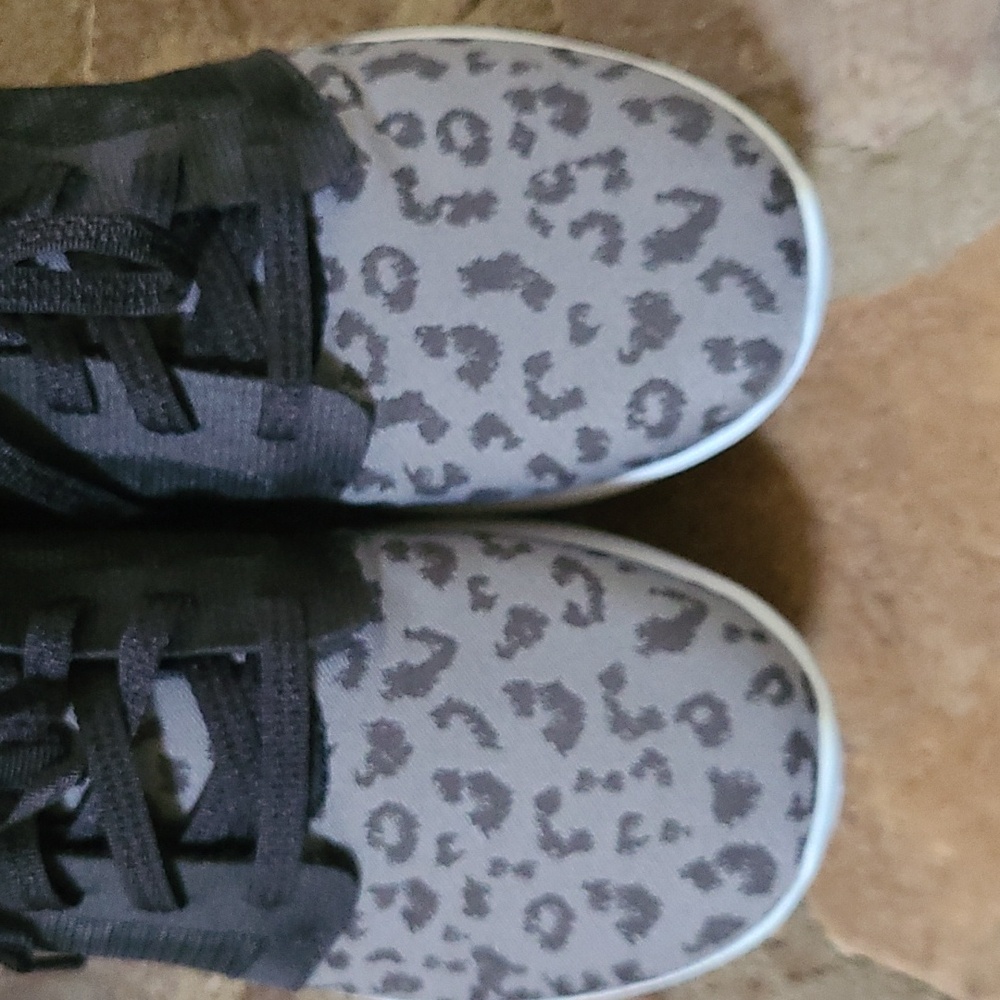 AVIA Black Gray Leopard Zumba 9.5 - Picture 6 of 7
